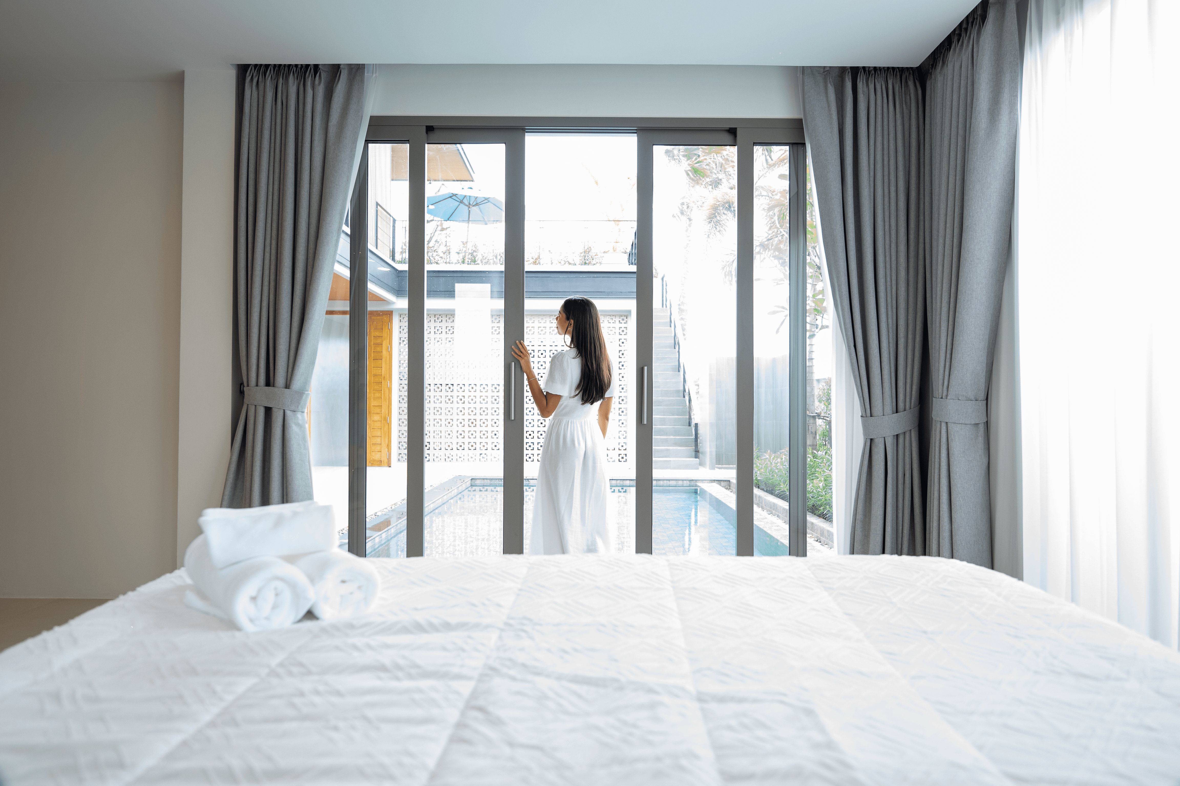 Le Villa Lake 25